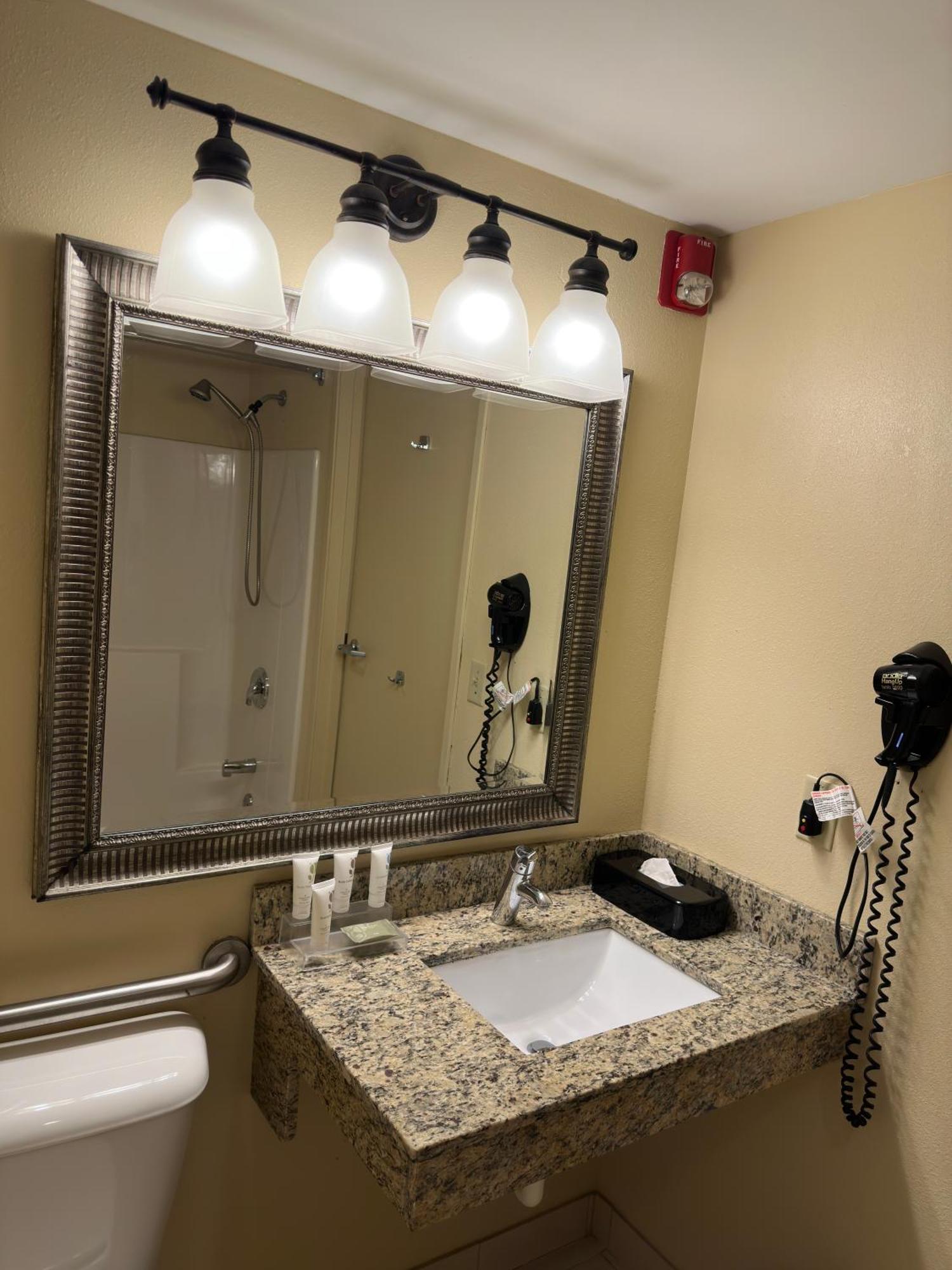 Country Inn & Suites By Radisson, Macedonia, Oh Exterior photo
