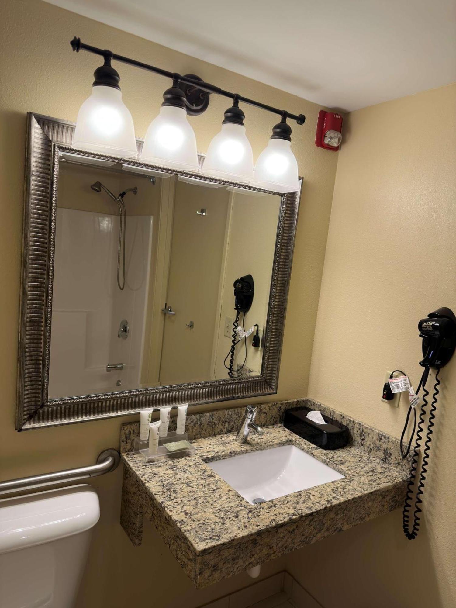 Country Inn & Suites By Radisson, Macedonia, Oh Exterior photo
